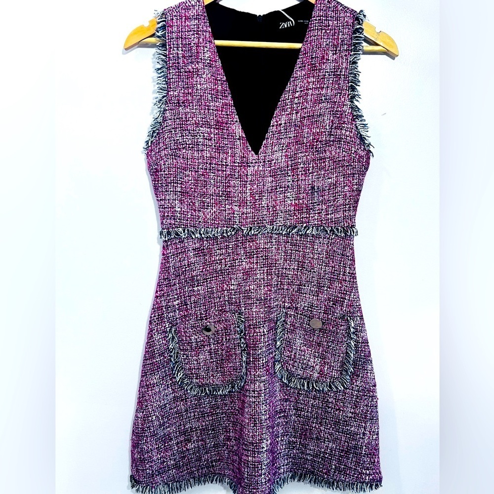 Chic Tweed Sleeveless Dress in Red  and Black